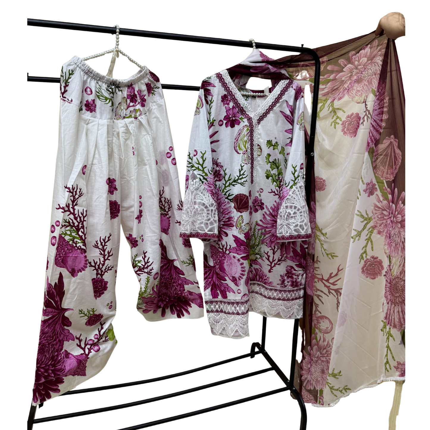 White Designer-Inspired Floral Kameez with Intricate Lace Detail and Stylish Farshi Shalwar